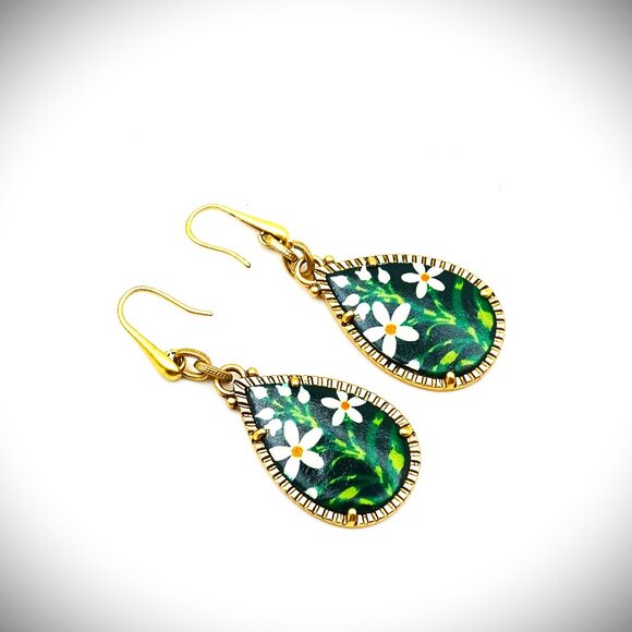 PATRICIA NASH Gold Plated Green & White Flowers Dangle Earrings - Picture 1 of 7